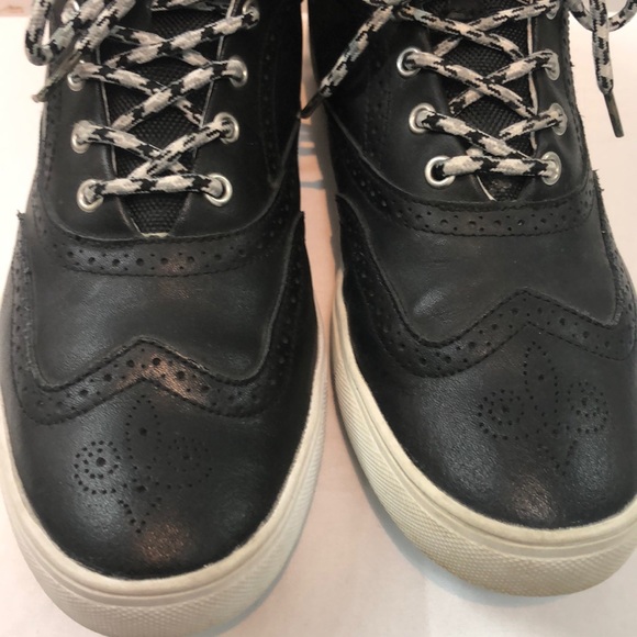 Steve Madden Black Leather High Top Sneakers 10.5 - Picture 3 of 7